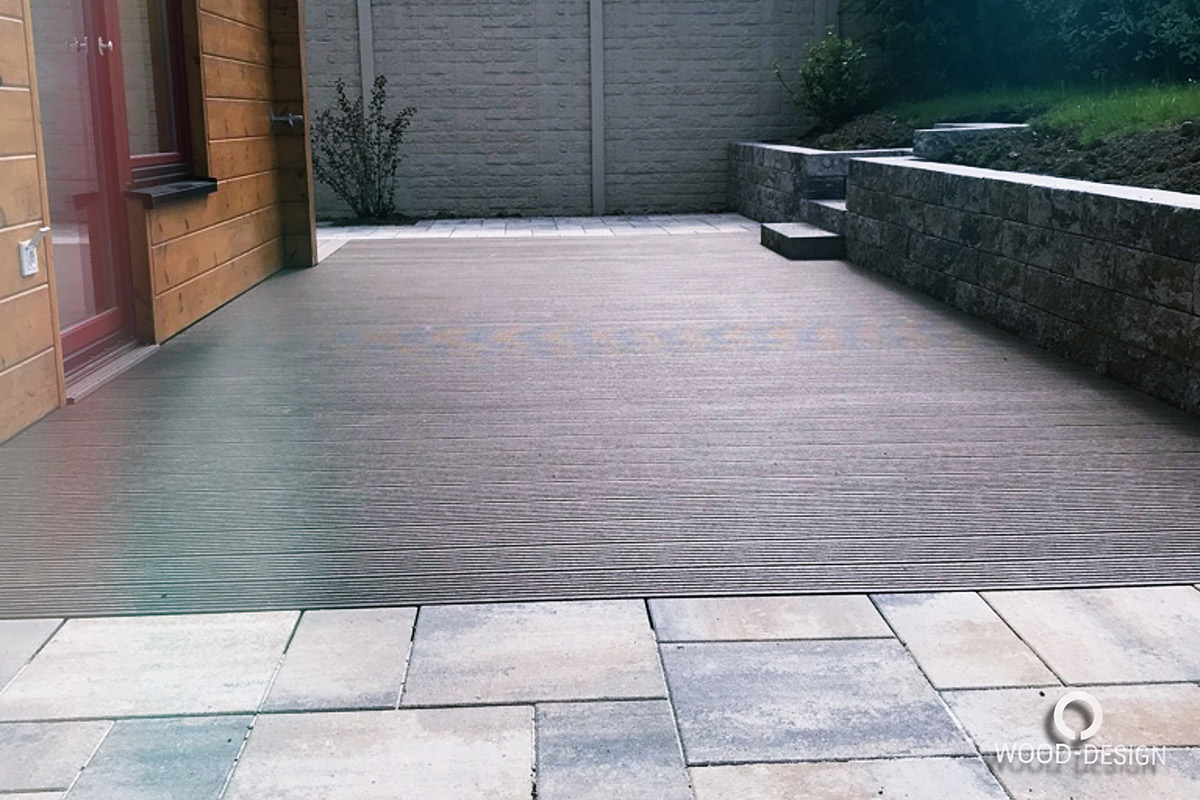 wood-design-referenzen-terrassendeck-aus-wpc-juni-2019-seitlich-boden-gerade.jpg