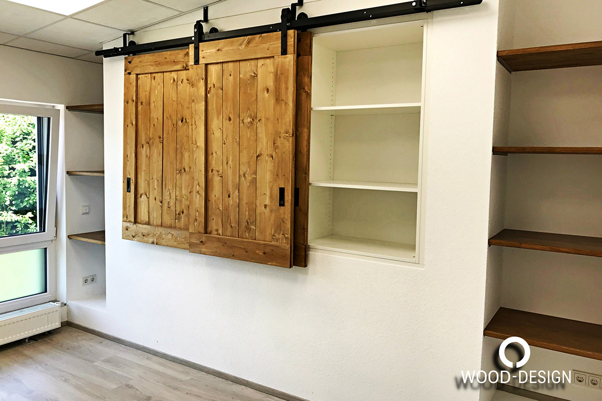 wood-design-referenzen-scheunentor-mal-anders-einseitig-geschlossen.jpg