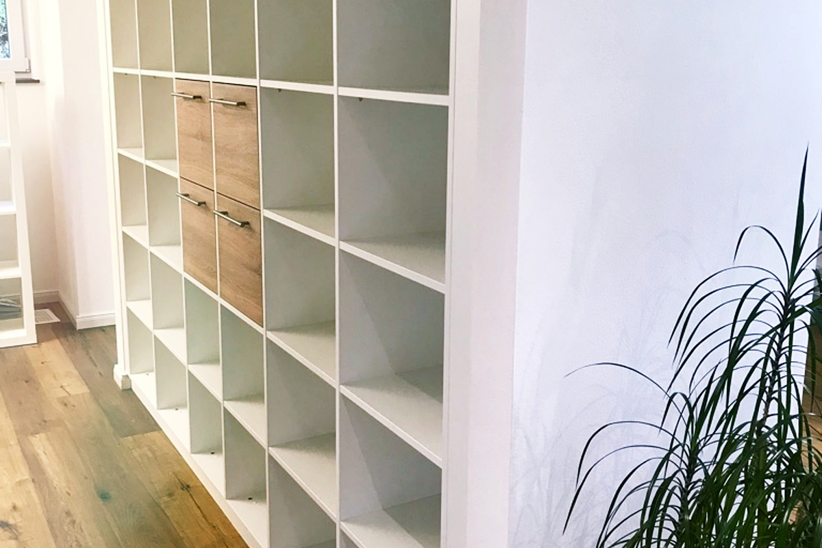 wood-design-referenzen-aktenschrank-raumteiler-mai-2019-seitlich-nah